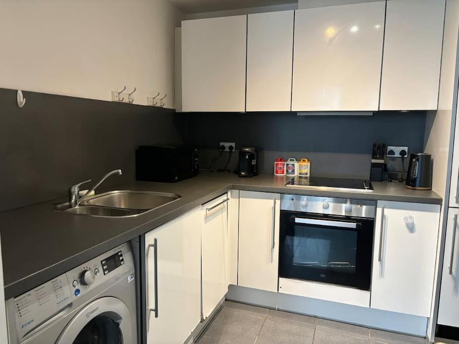 Luxury Apartment In The Heart Of Birmingham City! Extérieur photo